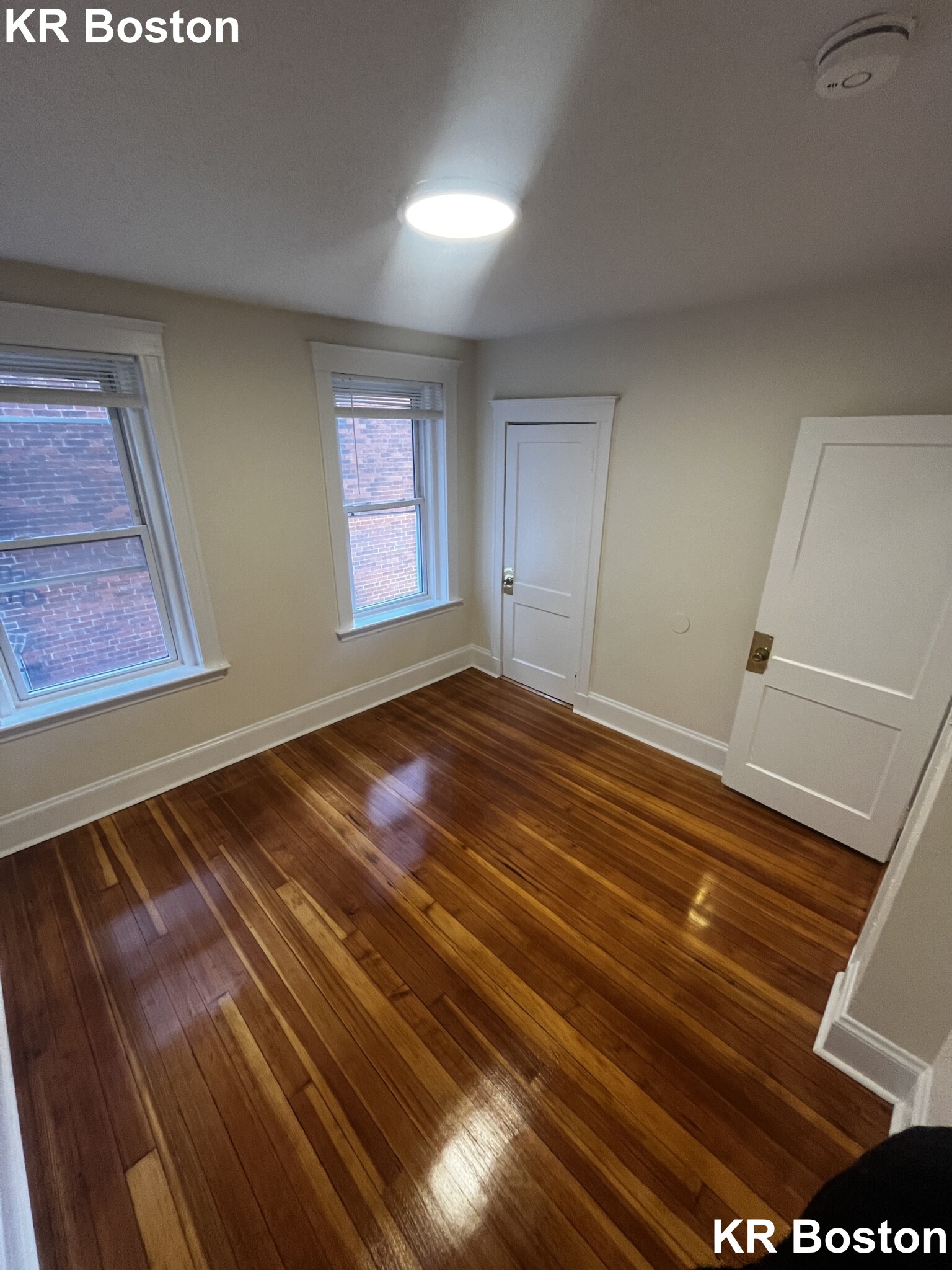 3 bed, 1 bath apartment for rent at 6 Barrows St Unit 3., Allston — photo 6 of 7