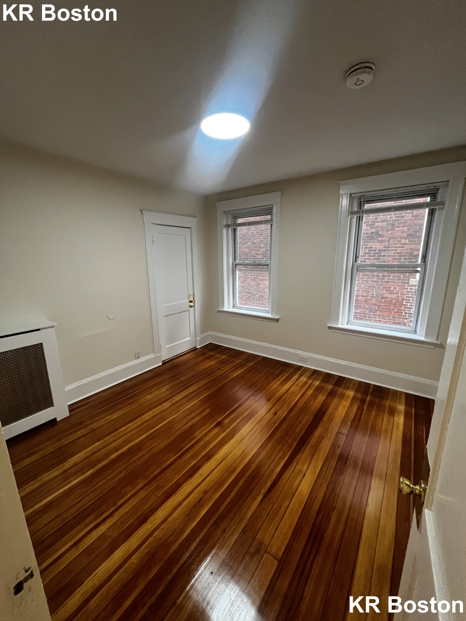 3 bed, 1 bath apartment for rent at 6 Barrows St Unit 3., Allston