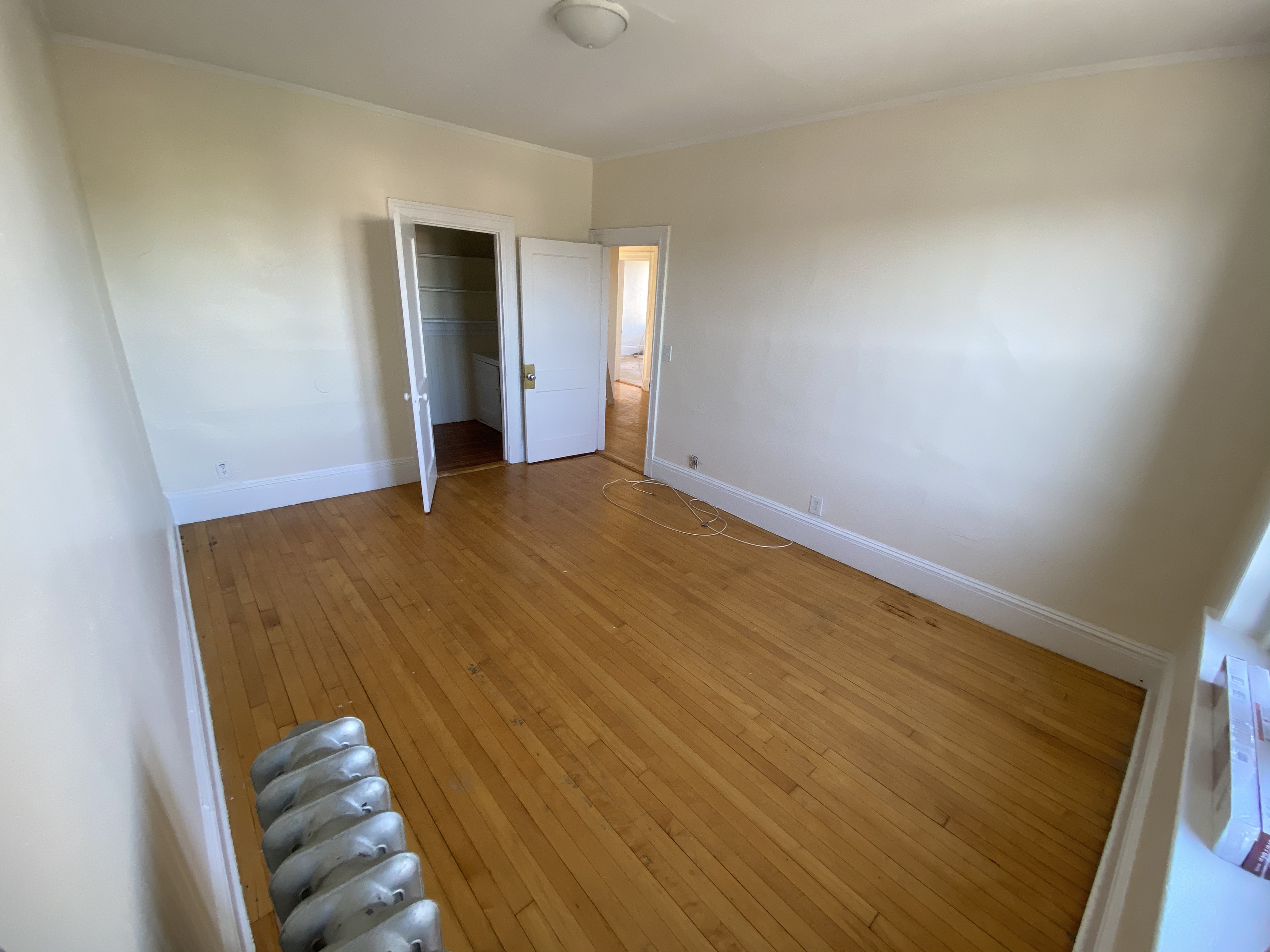 3 bed, 1 bath apartment for rent at 435 Cambridge St Unit 7, Allston — photo 6 of 13