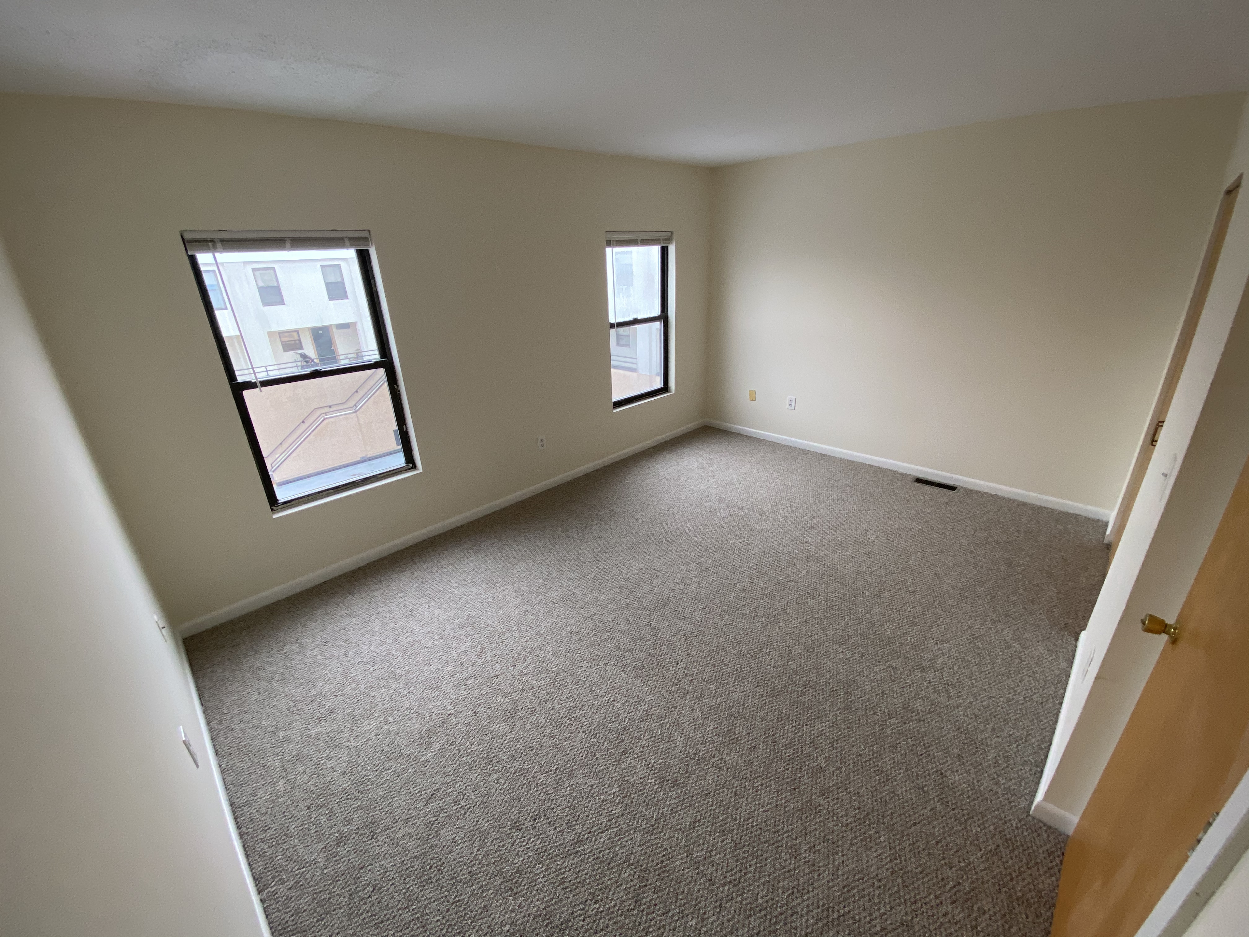 2 bed, 1.5 bath apartment for rent at 65 Riverside Ave Unit 34, Medford — photo 6 of 10