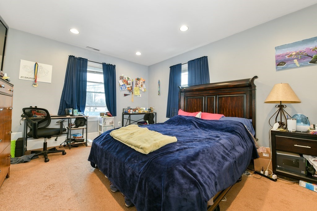 5 bed, 3.5 bath apartment for rent at 6 Windom St Unit 1, Allston — photo 1 of 14