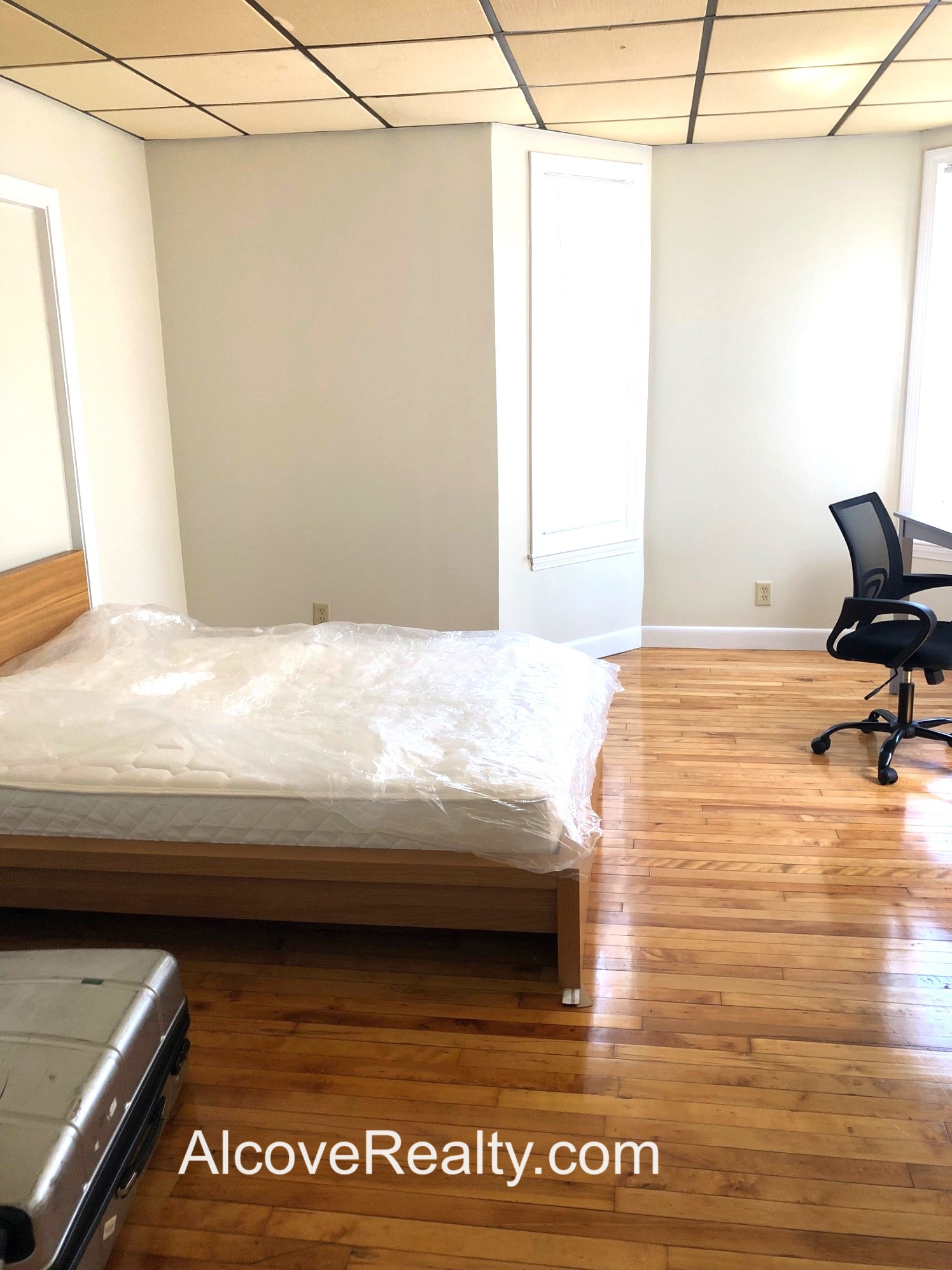 75 Lyman Ave, Medford