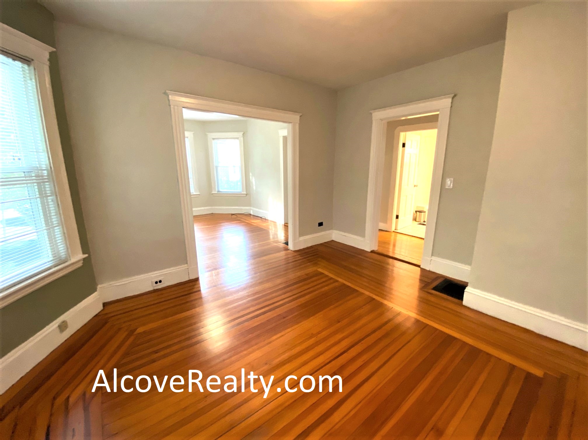 2 bed, 1 bath apartment for rent at 46 Gold Star Rd Unit 1, North Cambridge — photo 6 of 10