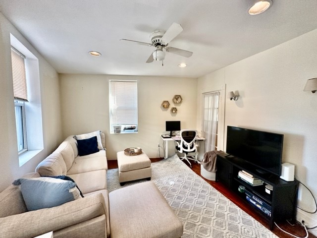 2 bed, 1 bath apartment for rent at 44 Clark St Unit 2, North End — photo 6 of 12