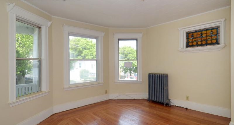 4 bed, 1 bath apartment for rent at 23 Wisconsin Ave Unit 1, East Somerville — photo 3 of 6