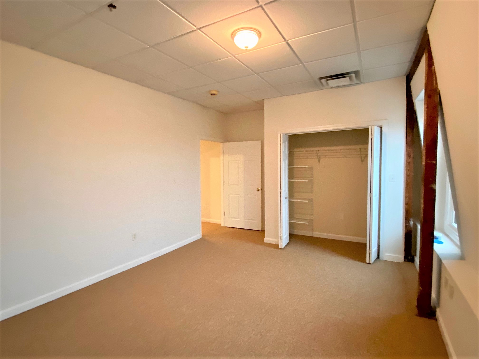 2 bed, 1 bath apartment for rent at 379 Main St Unit 3, Medford — photo 3 of 12