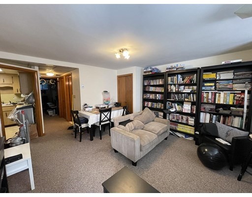 1 bed, 1 bath apartment for rent at 17 Central Ave Unit 0, Newton — photo 14 of 19
