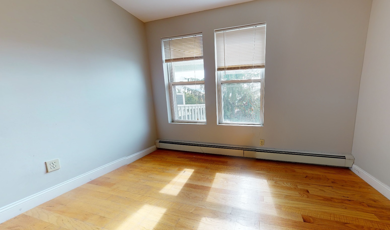 344 Putnam Ave, Riverside