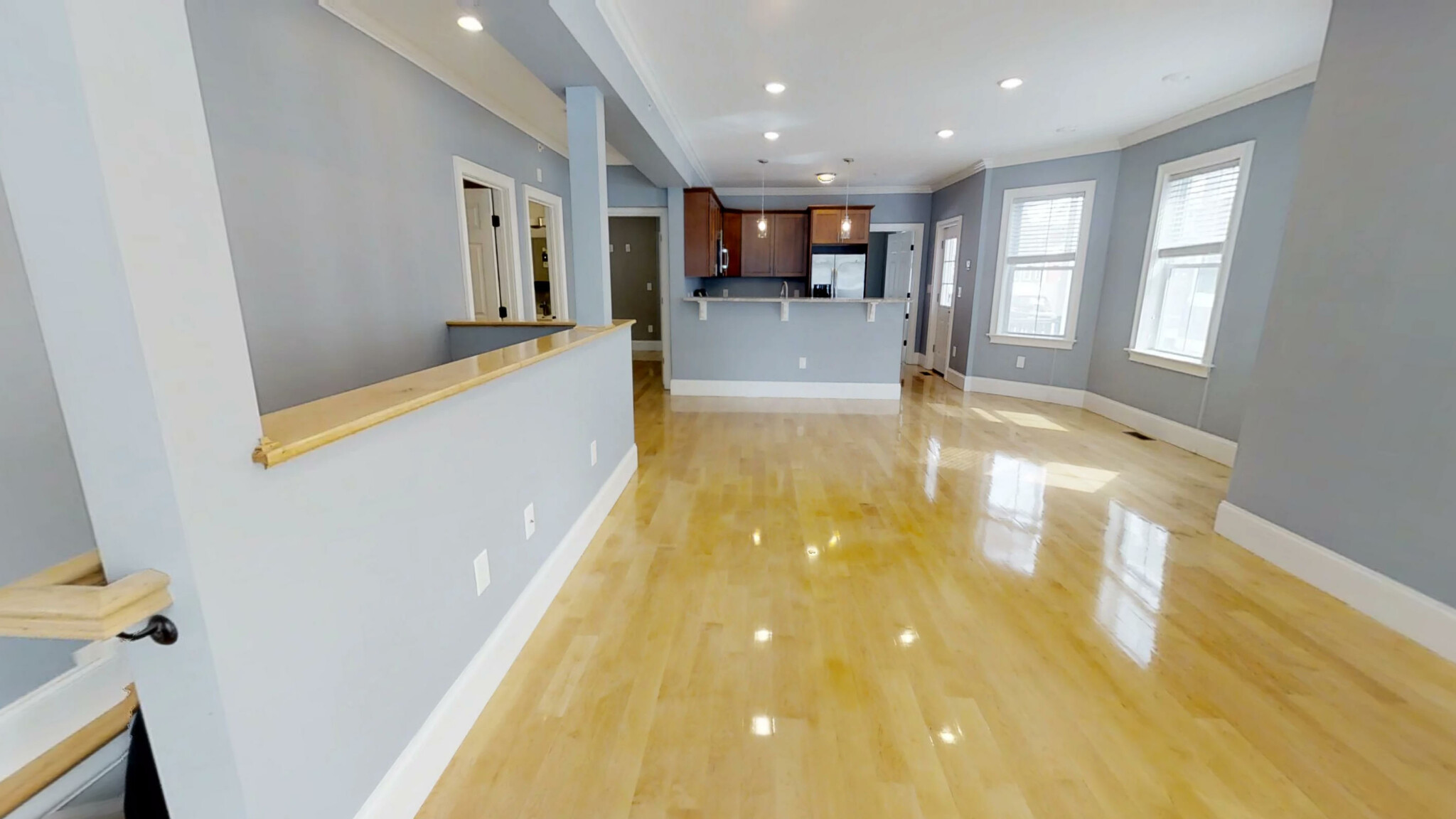 6 bed, 2 bath apartment for rent at 138 Elm Unit 1, Porter Square — photo 1 of 8
