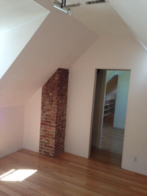 3 bed, 1.5 bath apartment for rent at 497 Poplar St Unit 2R, Roslindale — photo 6 of 6