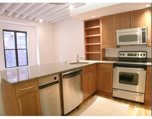 1 bed, 1 bath apartment for rent at 111 Beach St Unit 1D, Leather District — photo 5 of 7