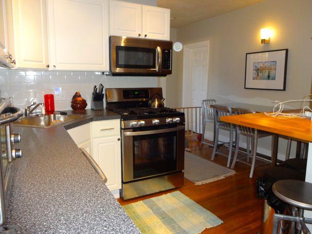 1 bed, 1 bath apartment for rent at 216 West 9th St Unit 1, South Boston — photo 6 of 11