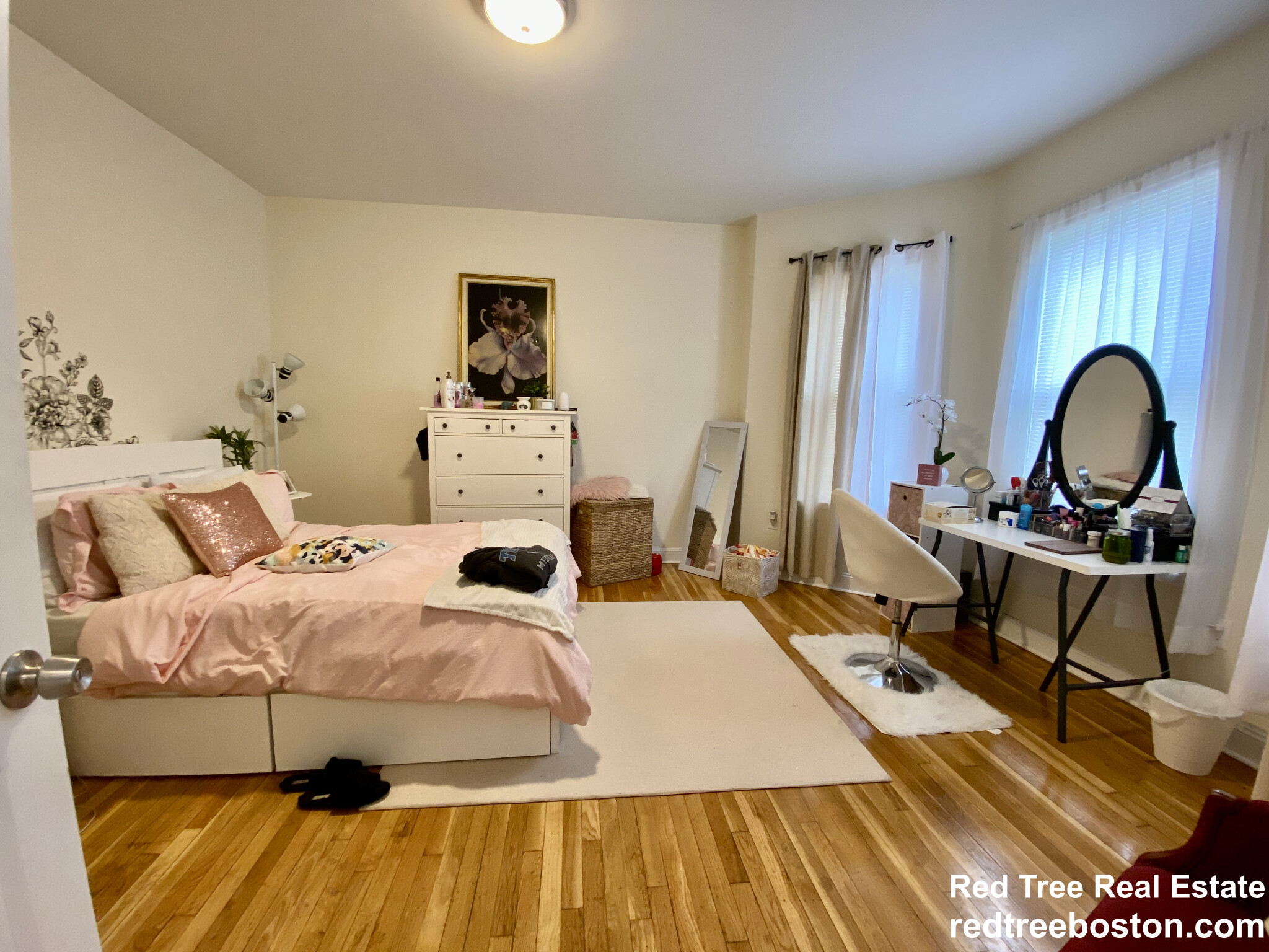 3 bed, 1 bath apartment for rent at 3235 Washington St Unit 1, Jamaica Plain — photo 2 of 30