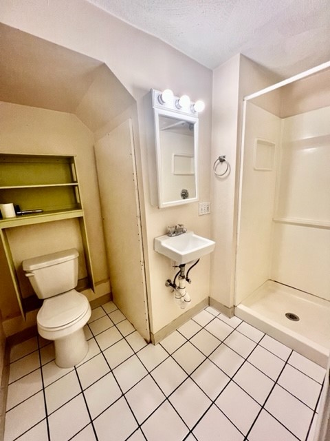 Studio bed, 1 bath apartment for rent at 7 Tileston Unit B, North End — photo 6 of 9