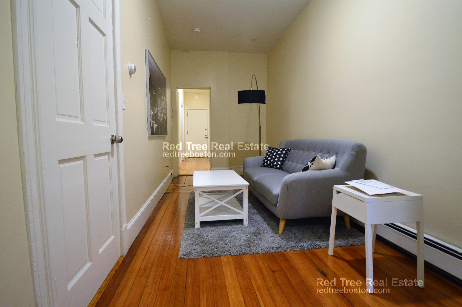 4 bed, 1 bath apartment for rent at 45 Meridian St Unit 1, East Boston — photo 6 of 6