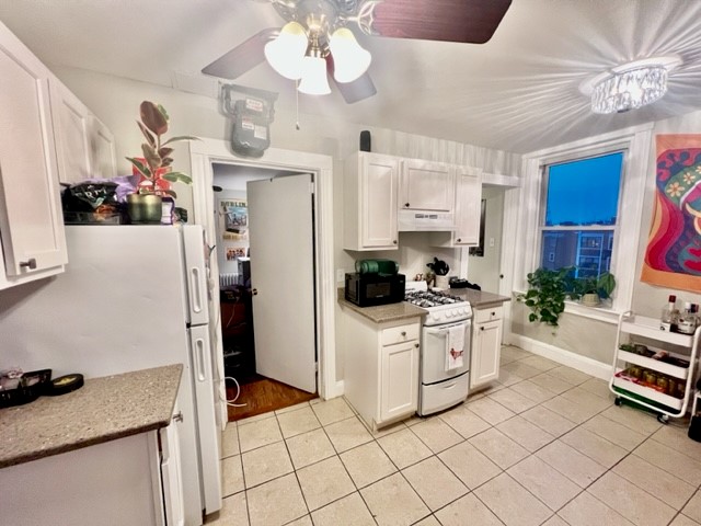 3 bed, 1 bath apartment for rent at 224 Hanover St Unit 20R, North End — photo 6 of 15
