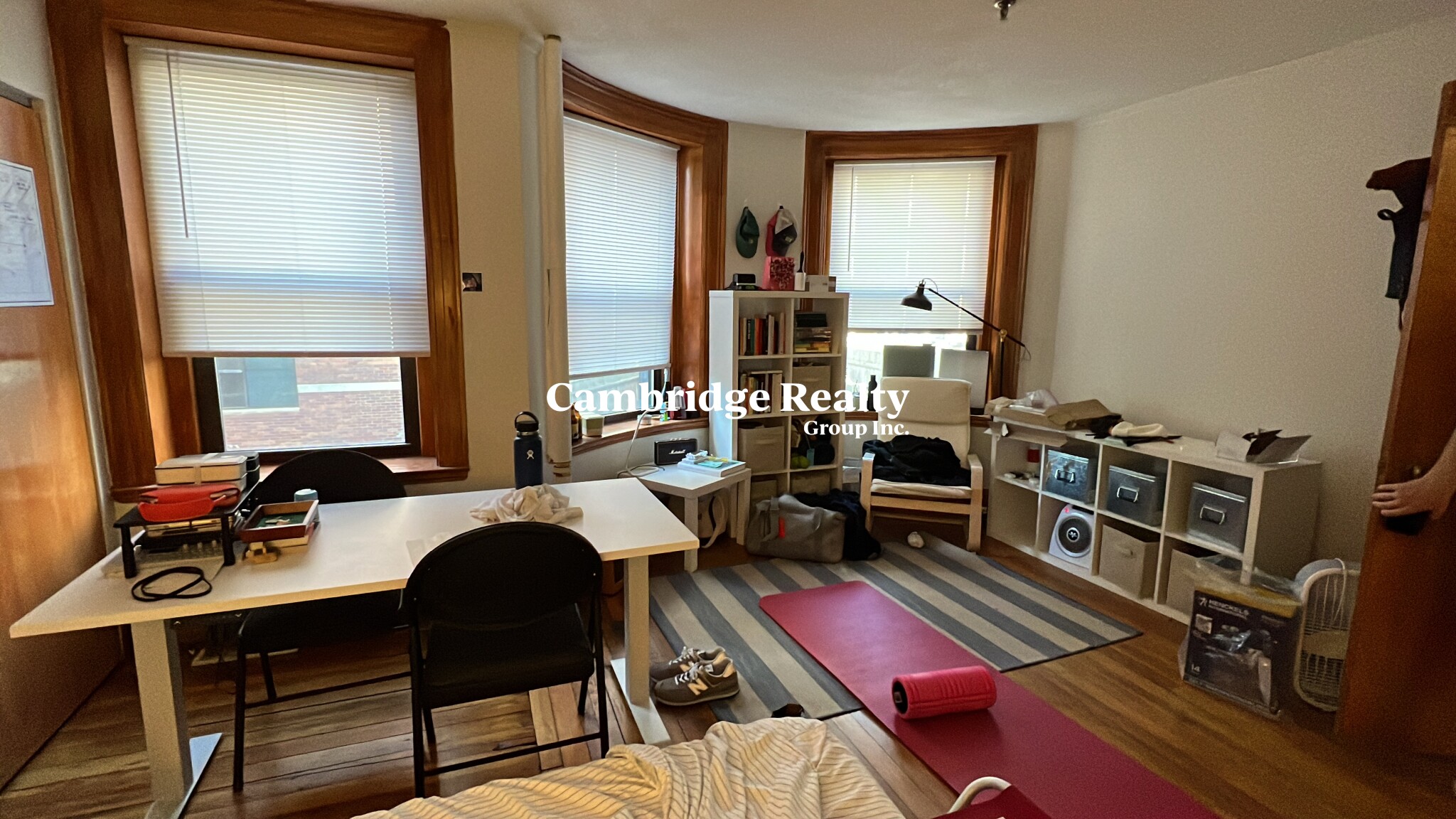 3.5 bed, 2 bath apartment for rent at 1010 Massachusetts Ave Unit 11T, Riverside — photo 5 of 19