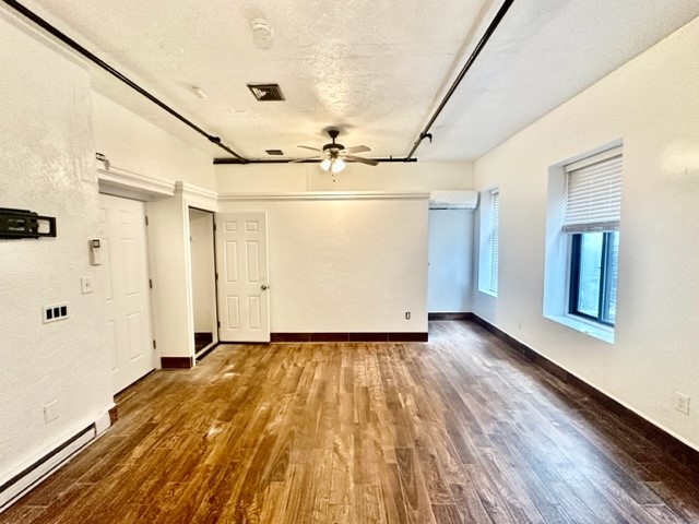 Studio bed, 1 bath apartment for rent at 223 Endicott St Unit 3B, North End — photo 6 of 14