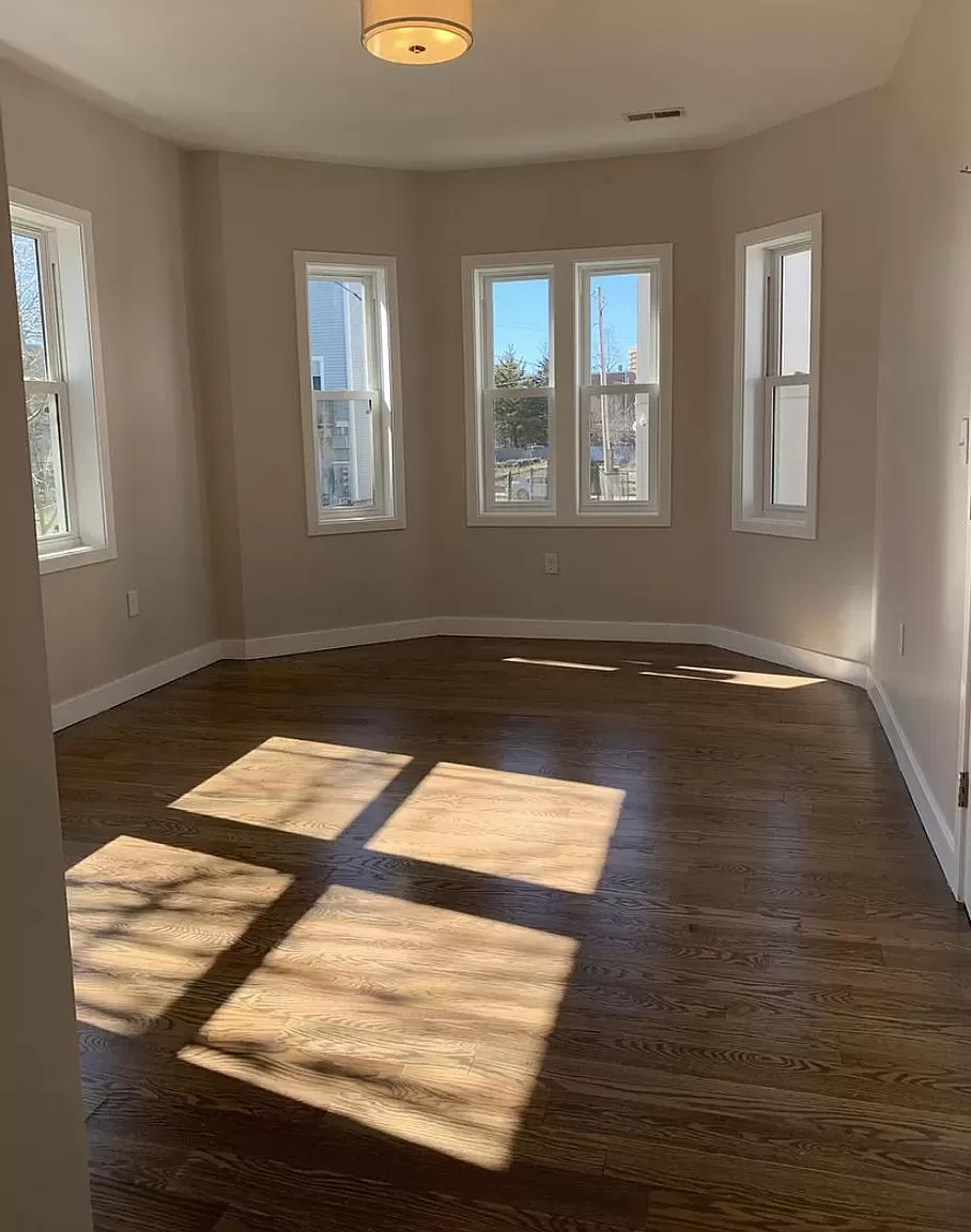 2 bed, 2 bath apartment for rent at 10 Ruthven Park Unit 2, Dorchester — photo 6 of 7