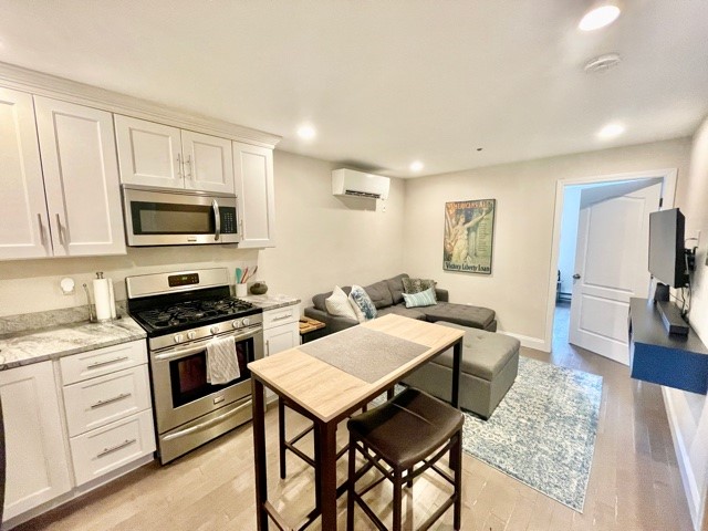 2 bed, 2 bath apartment for rent at 3 Stillman Pl Unit 4, North End — photo 6 of 19