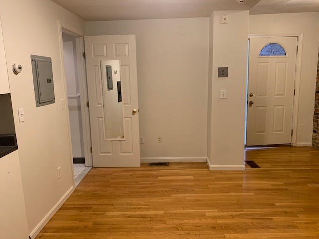 Studio bed, 1 bath apartment for rent at 40 Clark St Unit B, North End — photo 7 of 12
