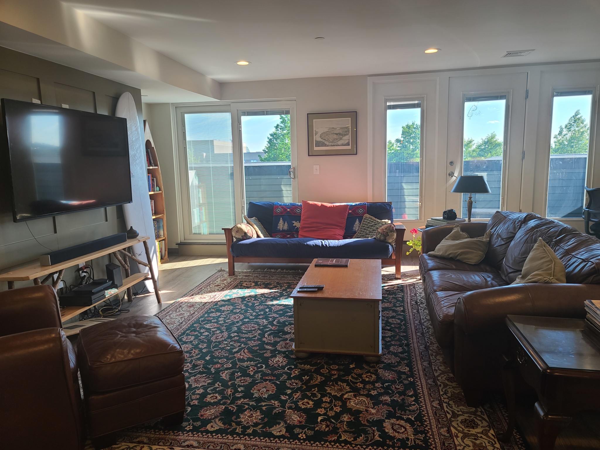 3 bed, 2 bath apartment for rent at 246 West Broadway Unit 3, South Boston — photo 5 of 27