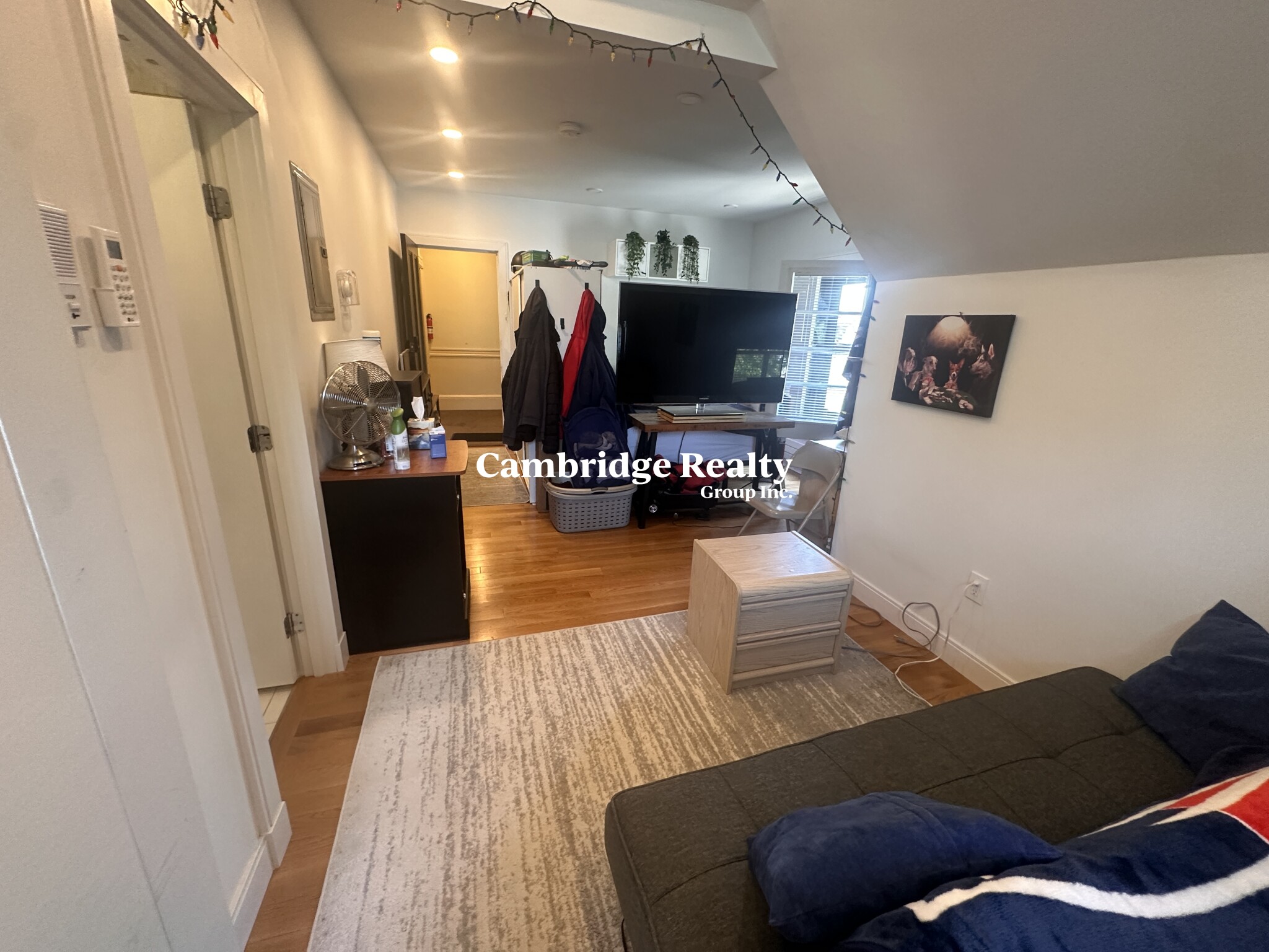 Studio bed, 1 bath apartment for rent at 27 Meacham Rd Unit 2R, North Cambridge — photo 5 of 29