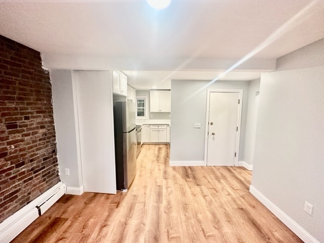 3 bed, 2 bath apartment for rent at 29 Thacher St Unit 3, North End — photo 6 of 20