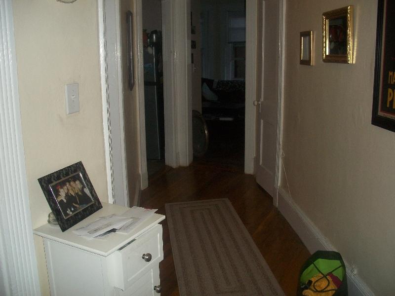 2 split bed, 1 bath apartment for rent at 462 Park Dr Unit 6, Fenway — photo 6 of 6