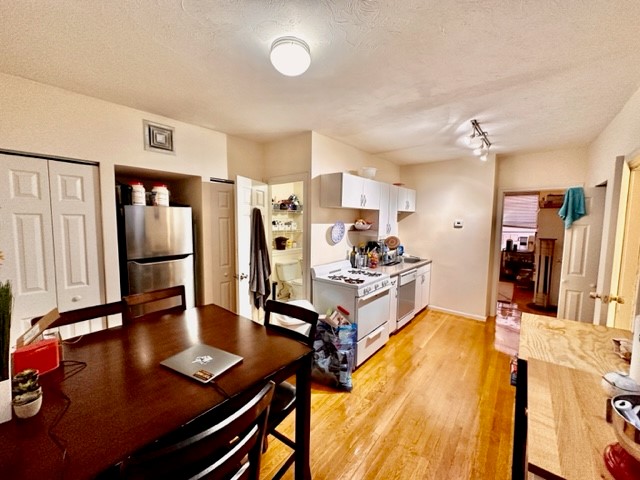 2 bed, 1 bath apartment for rent at 346 North St Unit 2, North End — photo 6 of 15