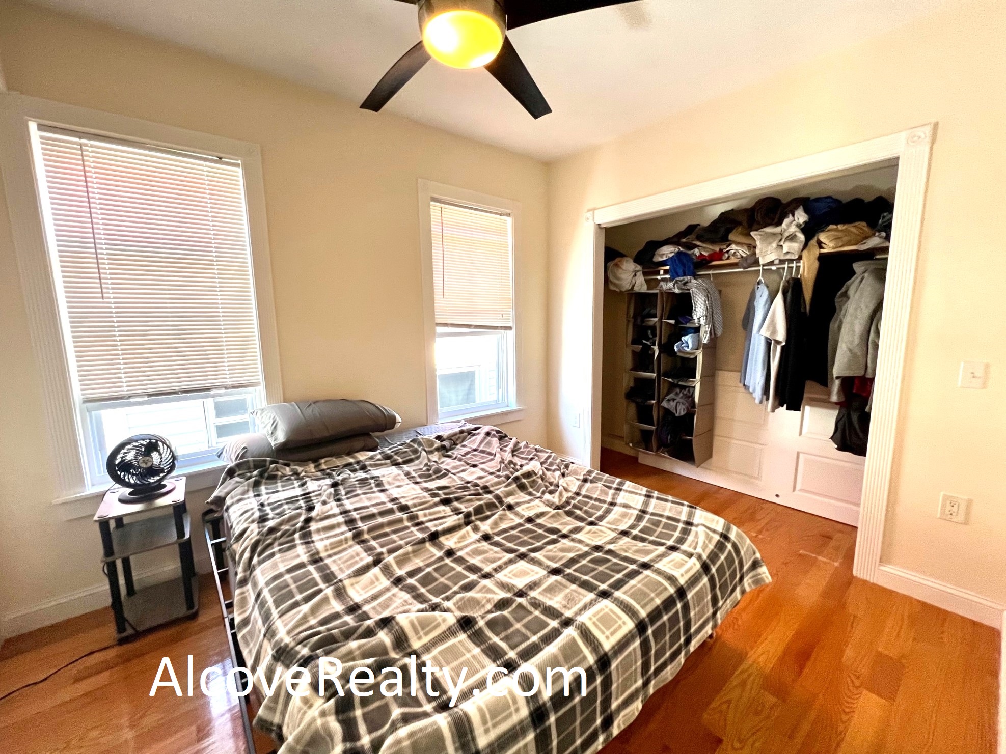 2 bed, 1 bath apartment for rent at 13 Vinal Ave Unit 3, Union Square — photo 6 of 14