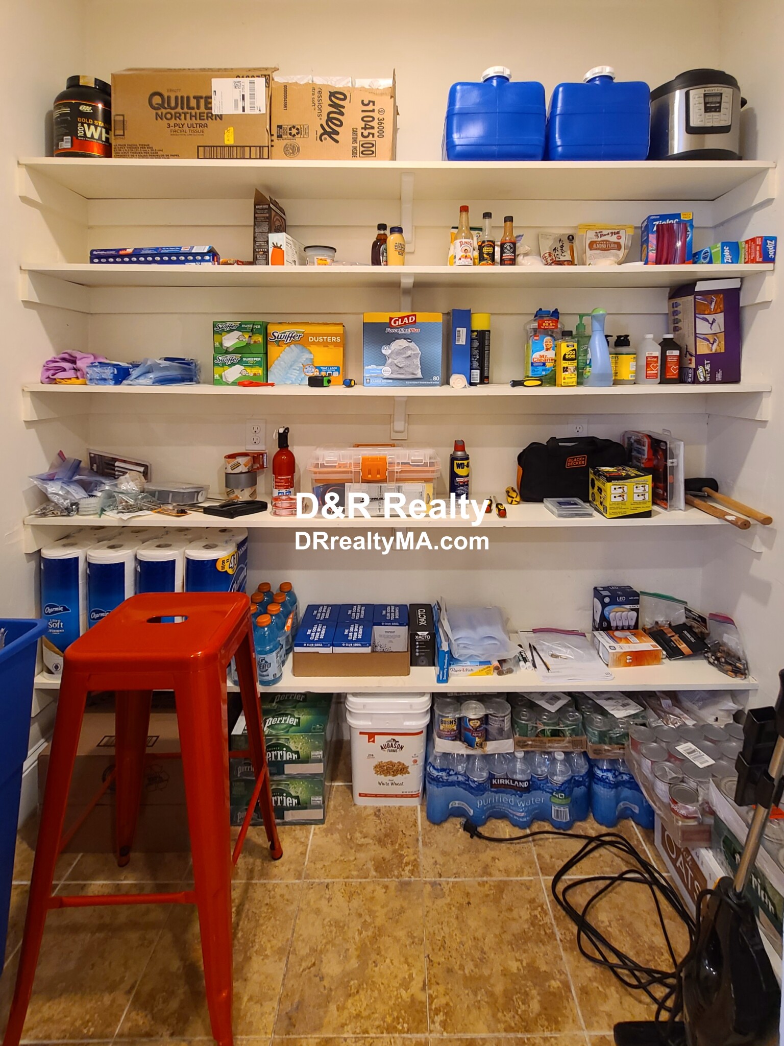 2 bed, 1 bath apartment for rent at 20 Suffolk St Unit 1, Central Square — photo 7 of 15