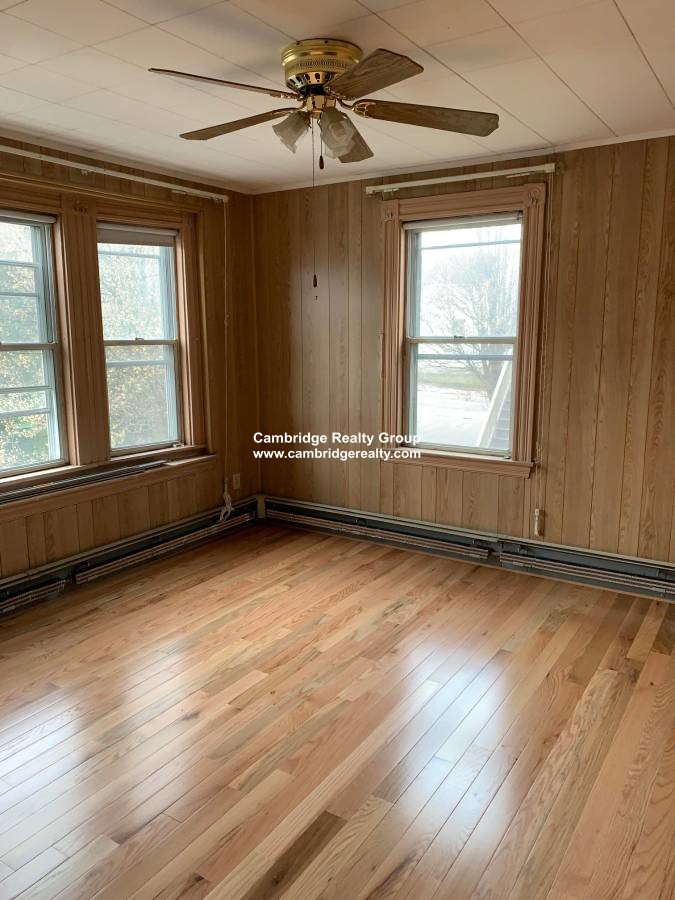 4 bed, 2 bath apartment for rent at 11 Eliot St Unit 2, Spring Hill — photo 6 of 18