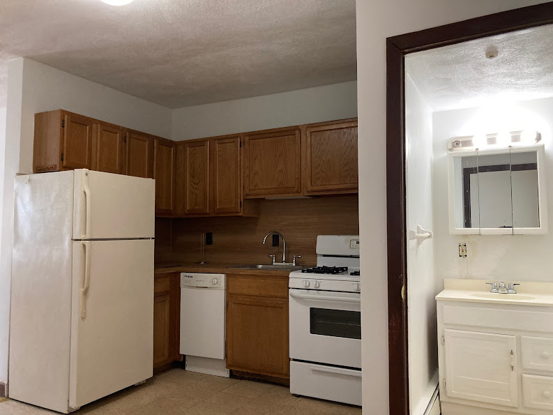 3 bed, 1 bath apartment for rent at 320 Granite St Unit 2, Quincy — photo 6 of 22