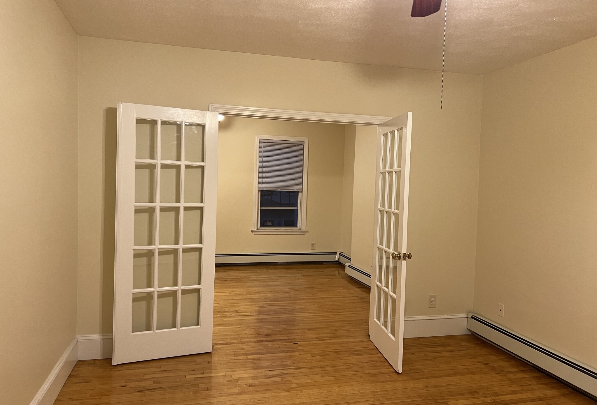 2 bed, 1 bath apartment for rent at 82 Hampshire St Unit 3T, The Port — photo 6 of 12