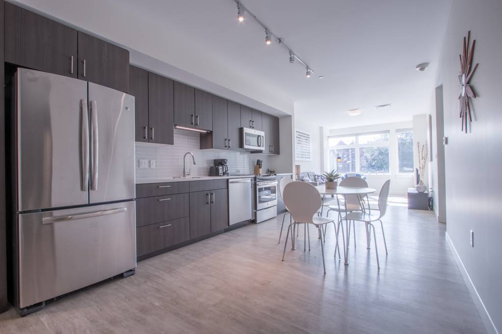 1.5 bed, 1 bath apartment for rent at 900 Beacon St Unit 302, Fenway — photo 4 of 17