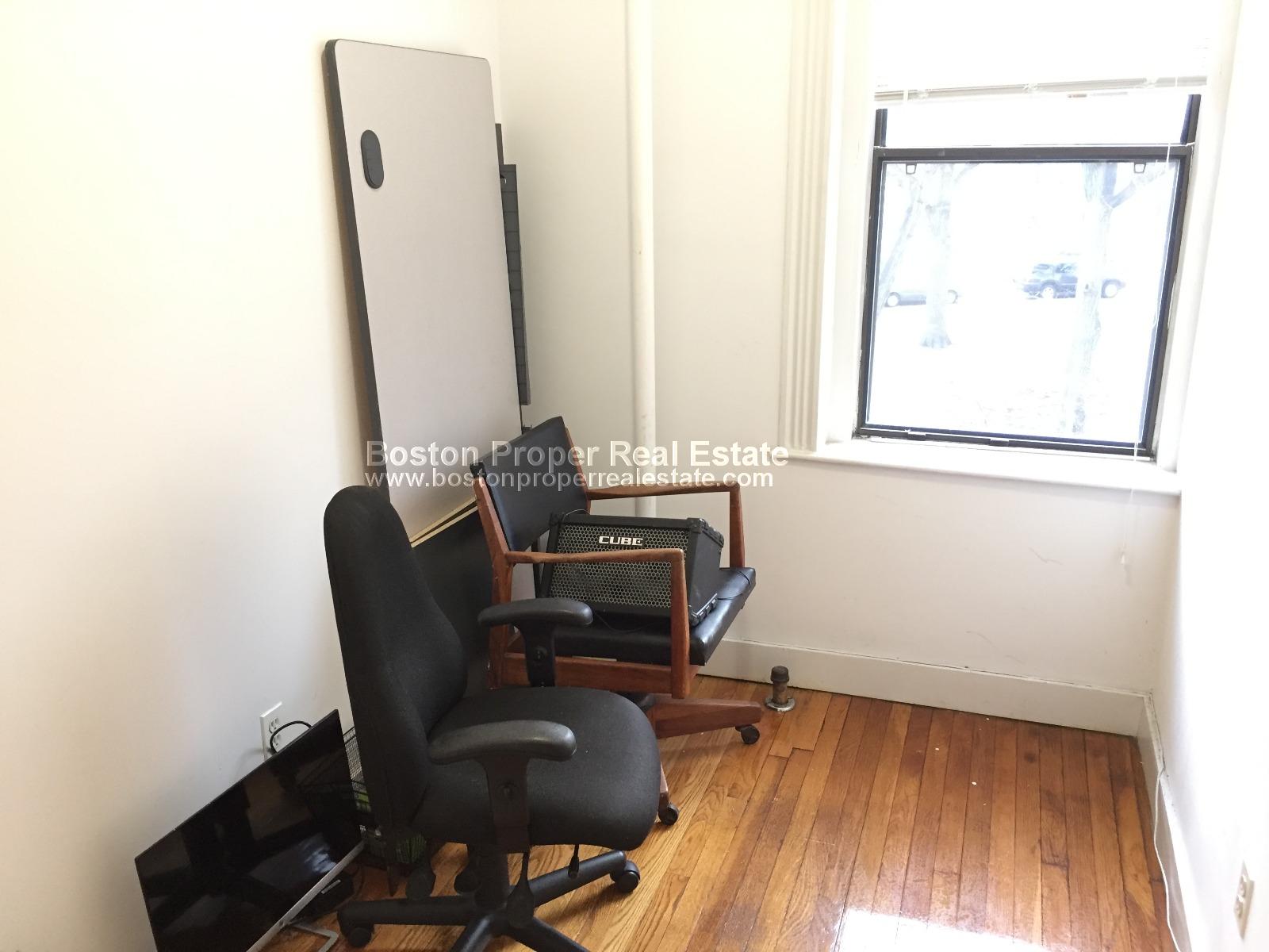 60 Charlesgate East, Fenway