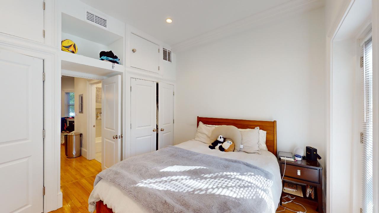1 bed, 1 bath apartment for rent at 60 Kirkland Rd Unit 1R, Harvard Square — photo 2 of 11
