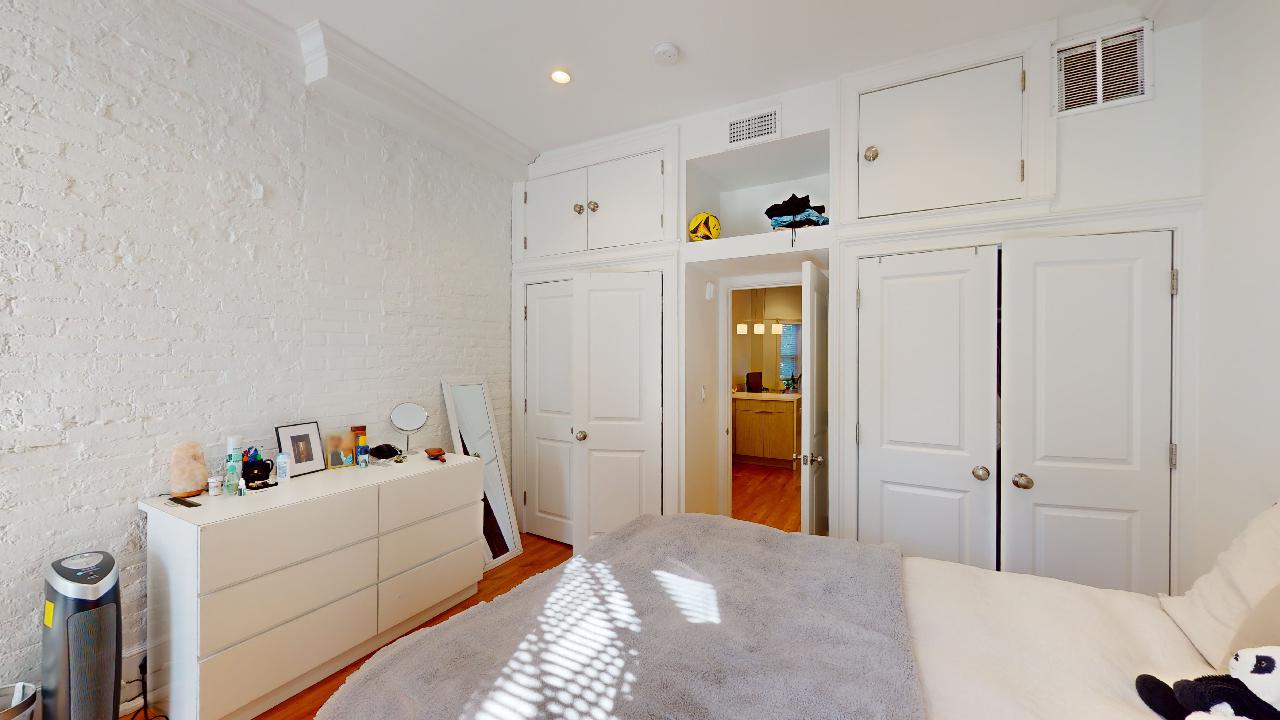 1 bed, 1 bath apartment for rent at 60 Kirkland Rd Unit 1R, Harvard Square — photo 3 of 11
