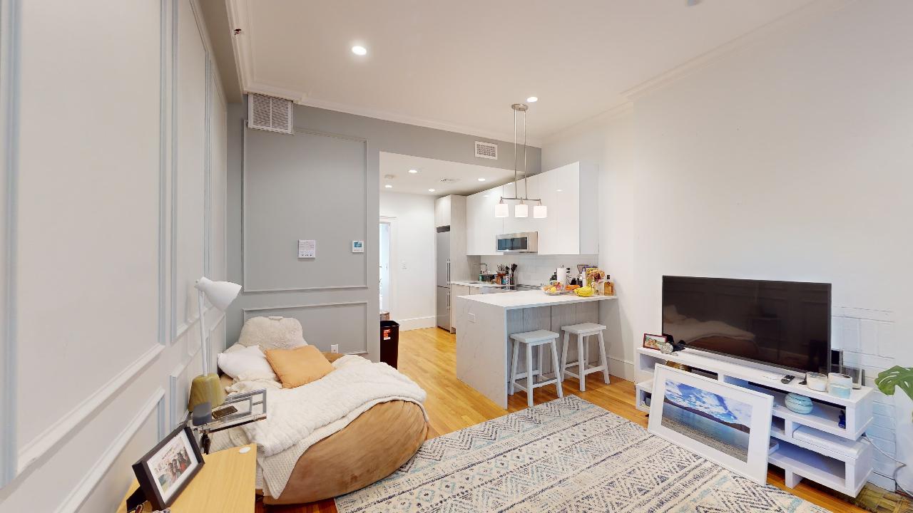 1 bed, 1 bath apartment for rent at 60 Kirkland Rd Unit 1R, Harvard Square — photo 8 of 11