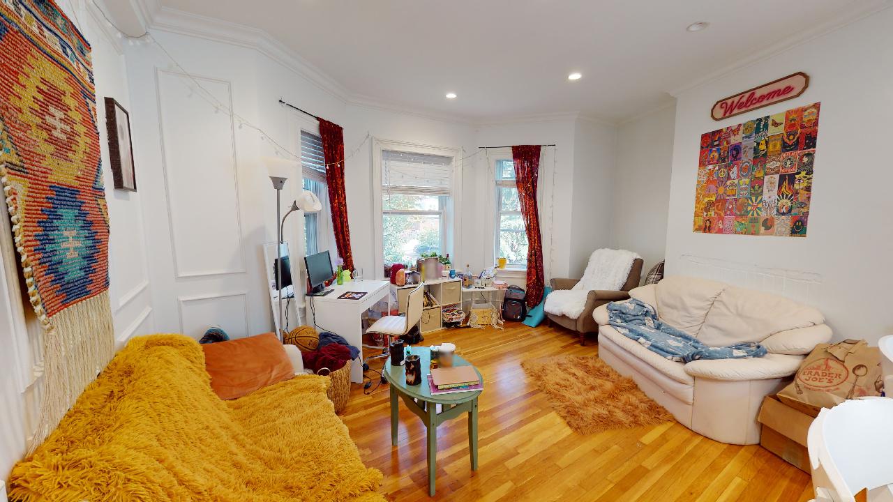1 bed, 1 bath apartment for rent at 60 Kirkland St Unit 2L, Harvard Square — photo 2 of 8
