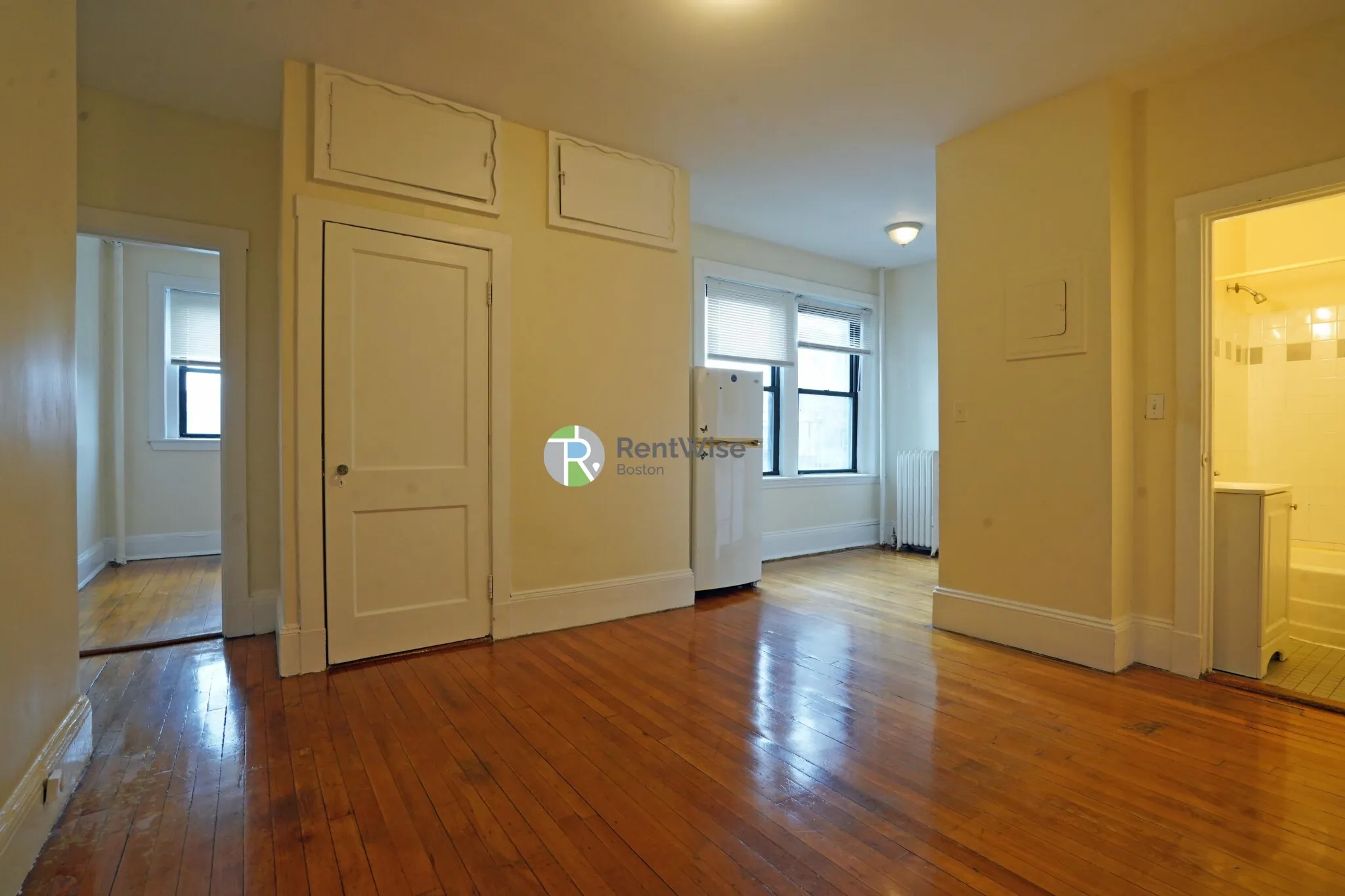 1212 Commonwealth Ave, Brighton