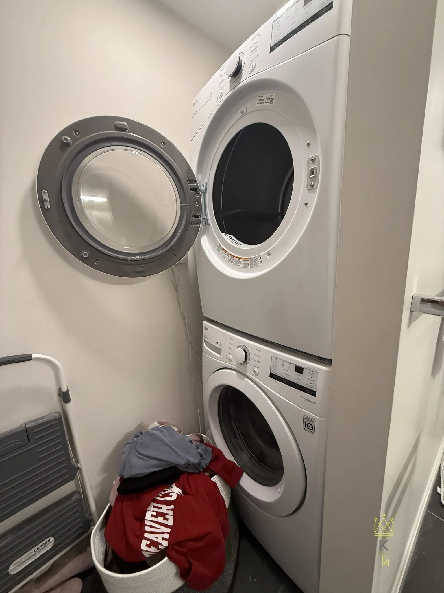 458 Washington St, Brighton