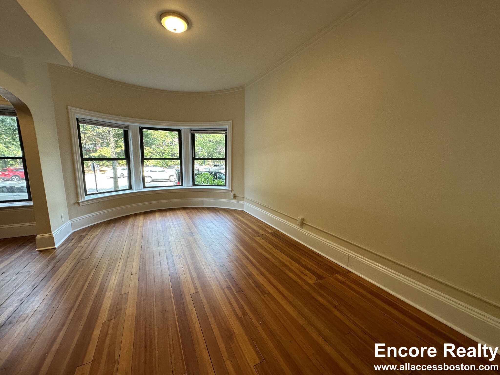 1463 Beacon St, Griggs Park