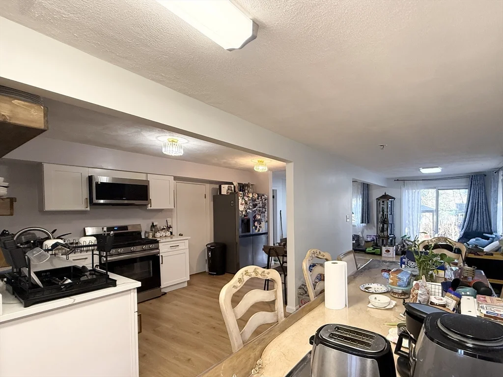 58 Lake St, Lakeview