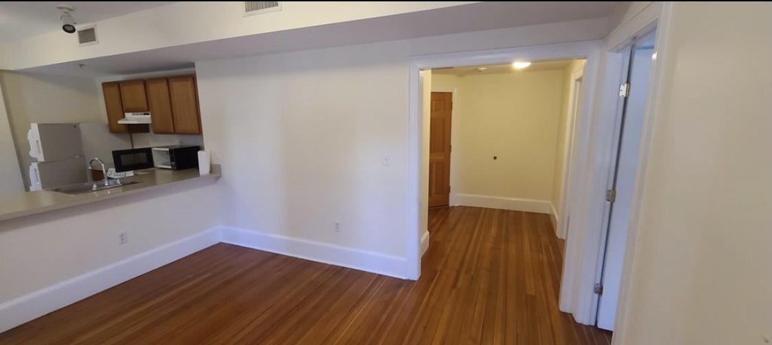 881 Massachusetts Ave, Central Square