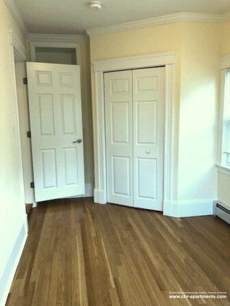 19 Fairbanks St, Griggs Park