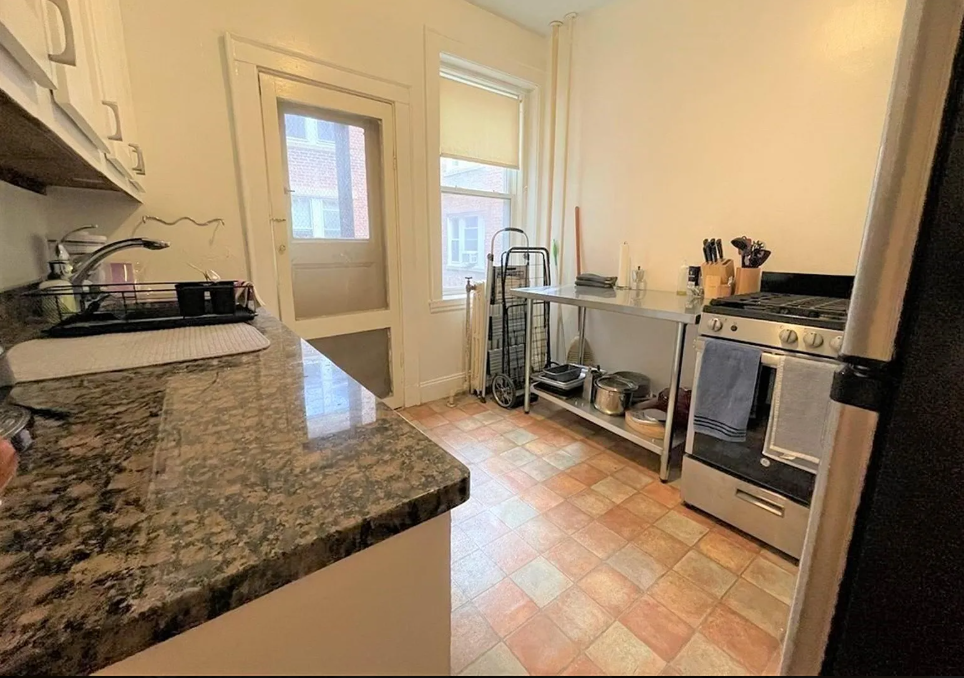 71 Martin St, Neighborhood Nine