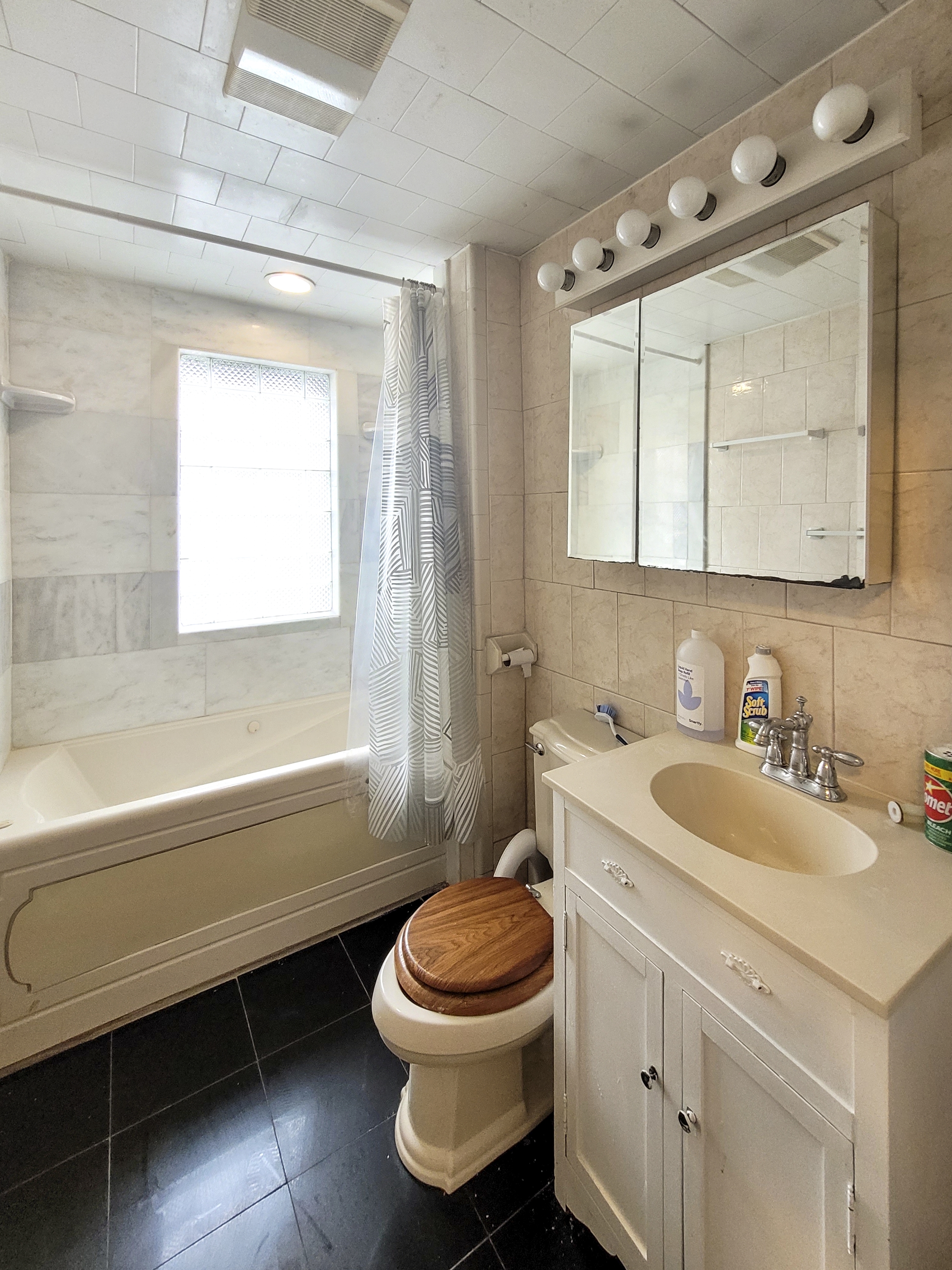 64 Day St, Jamaica Plain