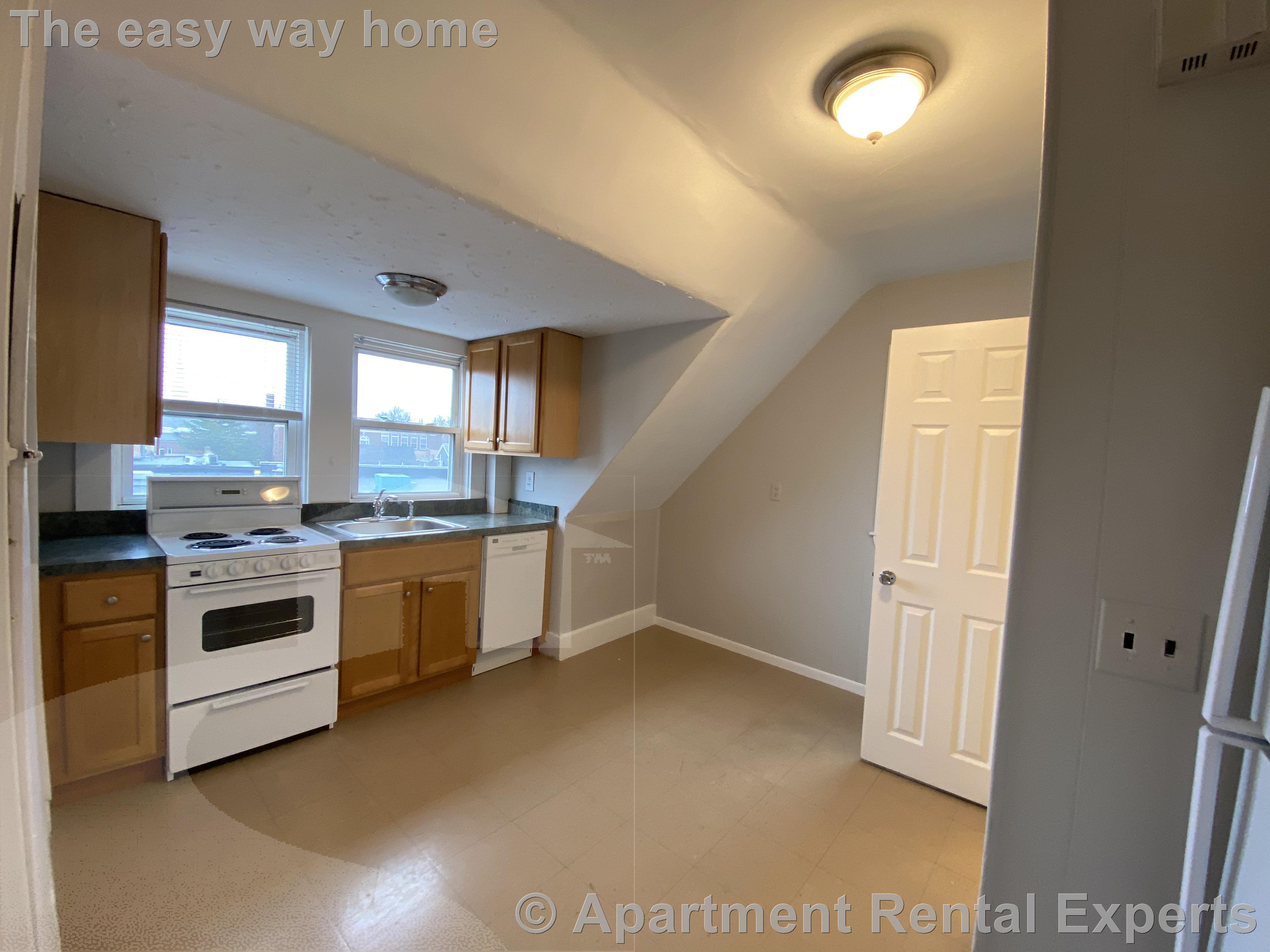 220 Concord Ave, Huron Village